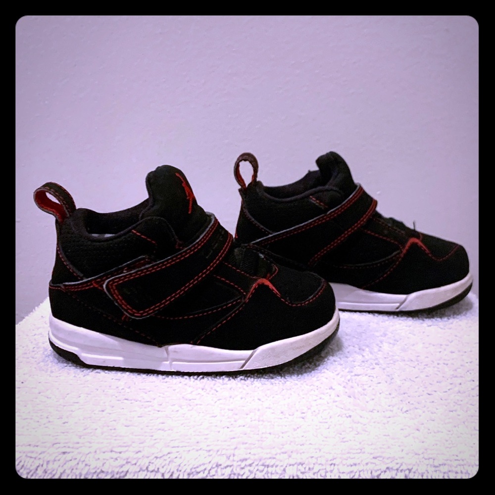 Great Condition Jordan Flight 45 Retro Baby